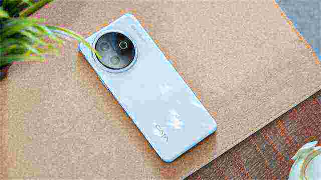 vivo Y300i体验：轻薄长续航 金刚品质更耐用