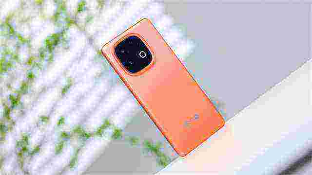 iQOO Z10 Turbo Pro评测：同级最强的性能体验和续航王者